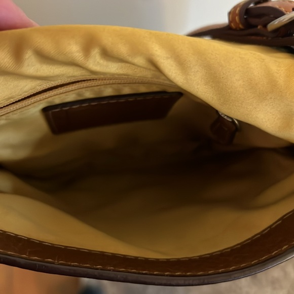 COACH Leather Crossbody Purse - Picture 9 of 11